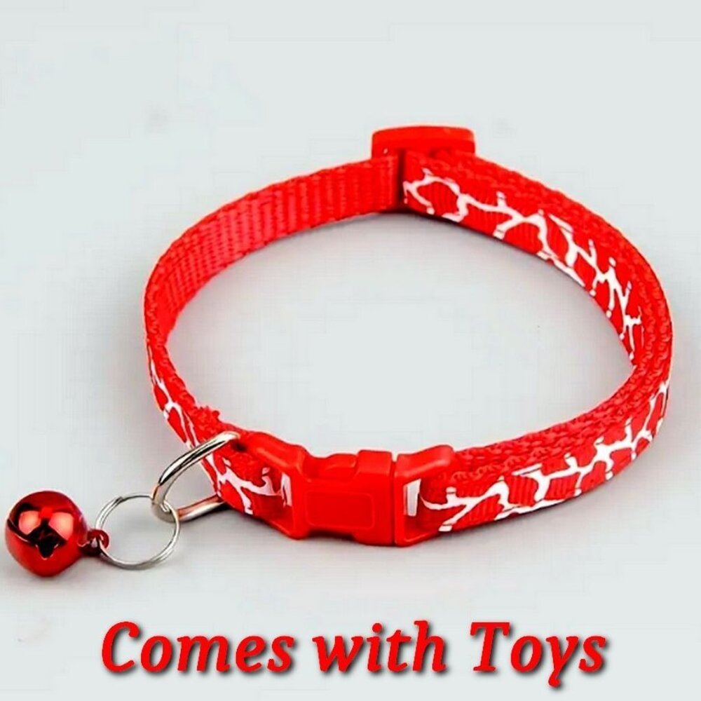 Belen Kutest Red Giraffe Pattern Cat Collar with Bell and Toys Gift Package